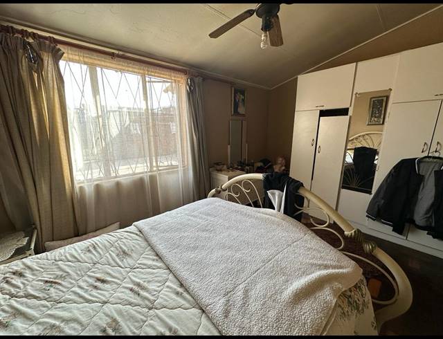 3 BEDROOM FREESTANDING FOR SALE IN EASTWOOD